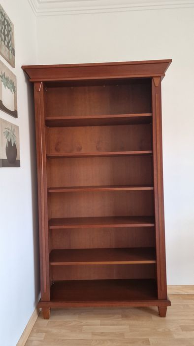 Estande madeira maciça