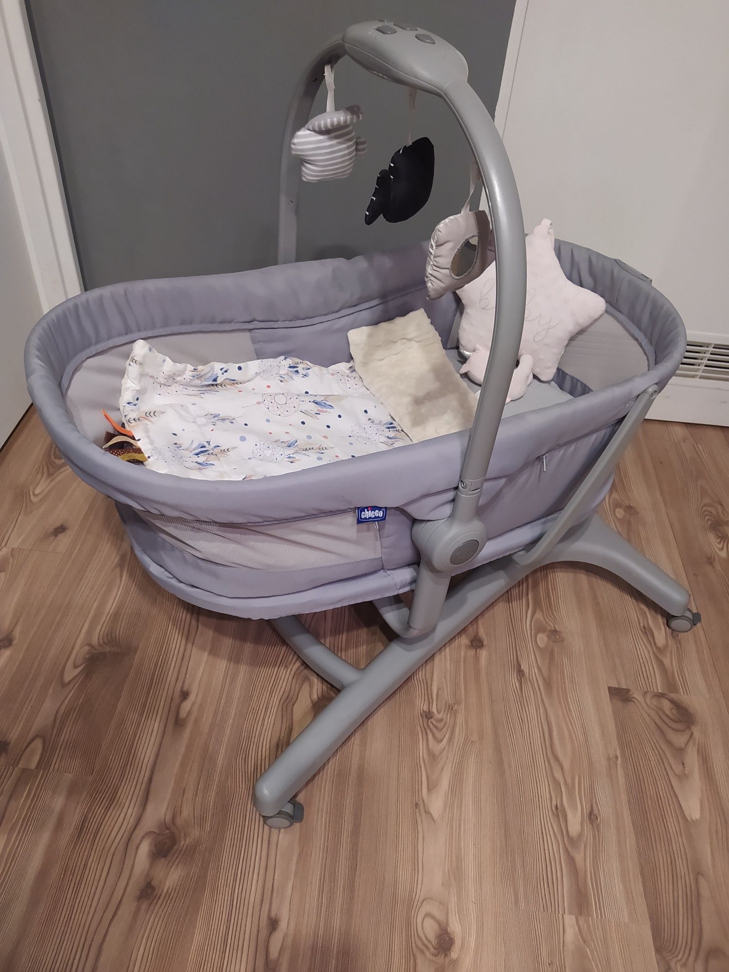 Baby chicco hug 4 w 1