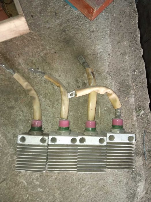 Діоди силові  з радіаторами