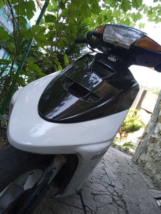 Yamaha super jog zr , валить на заднем ,кататься до тёлочек :D