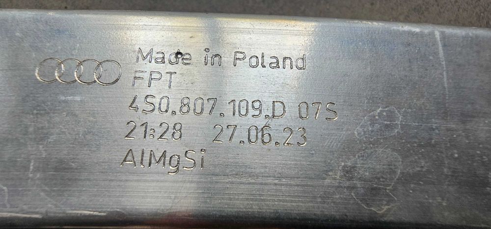 Belka audi r8 spyder 2023r RWD oryginał