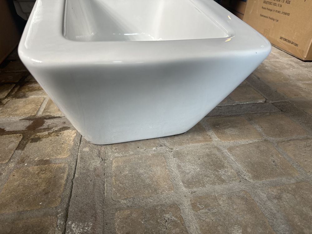 Bidet Catalano z baterią