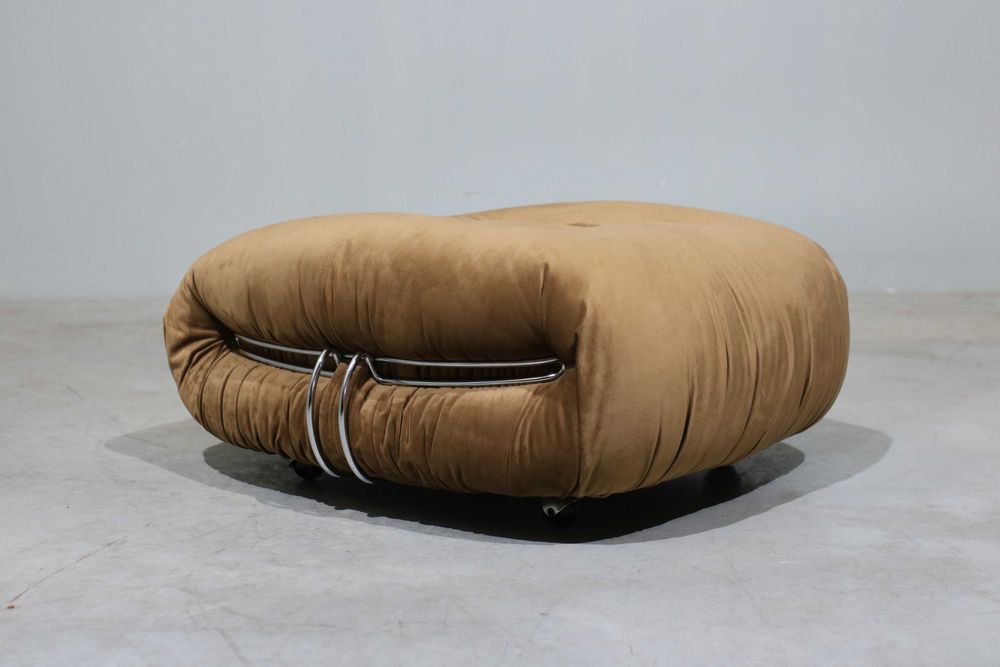 Pousa pés Afra & Tobia Scarpa Modelo Soriana | Cassina