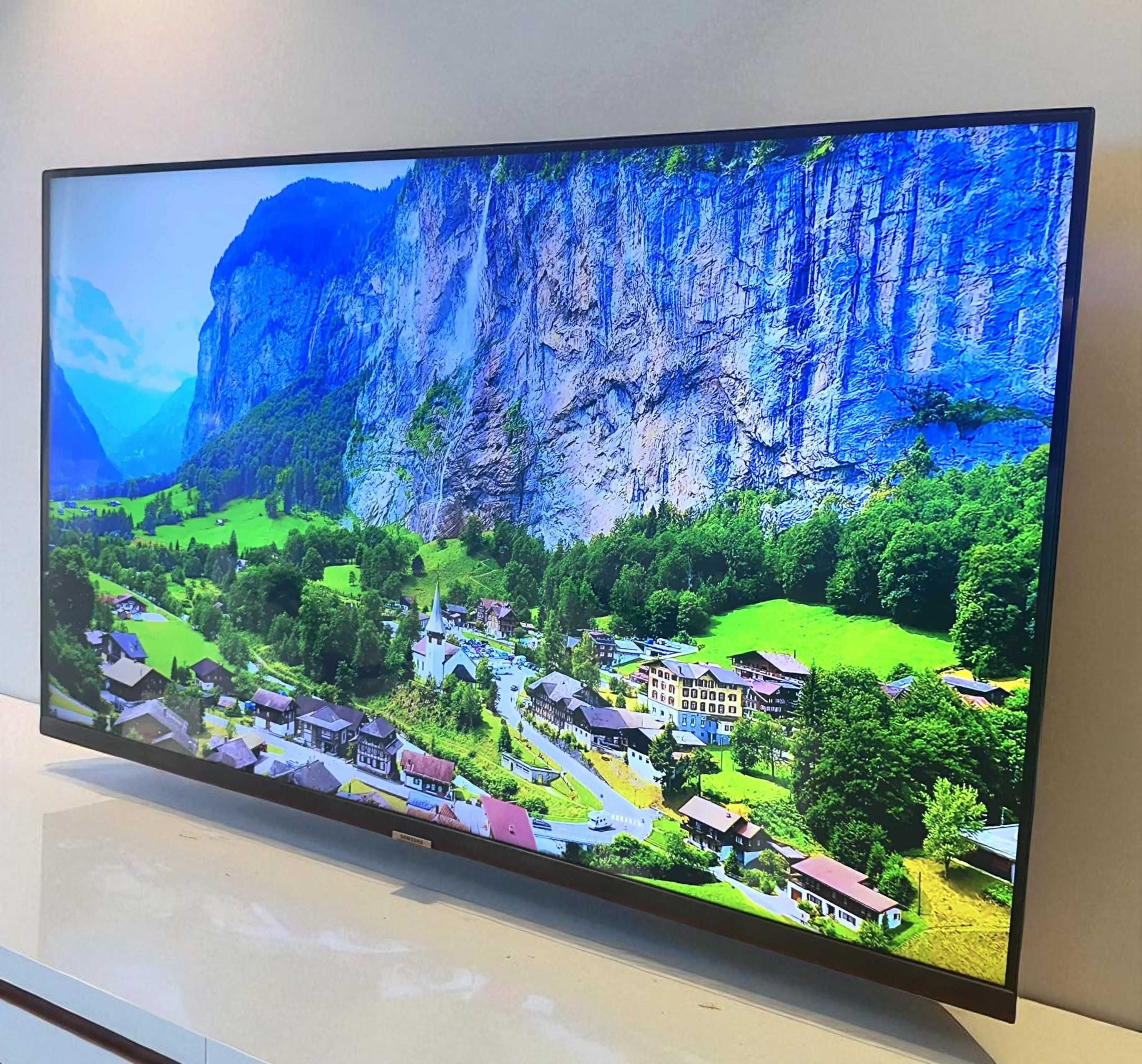 Telewizor Samsung UE43AU7092UXXH ! 4K ! Smart Tv