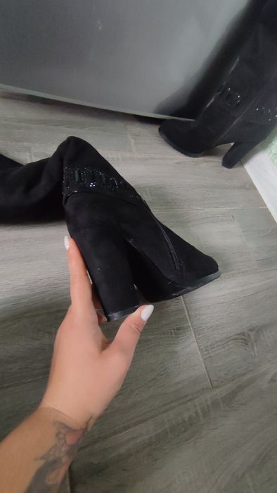 Зимові сапожки жіночі