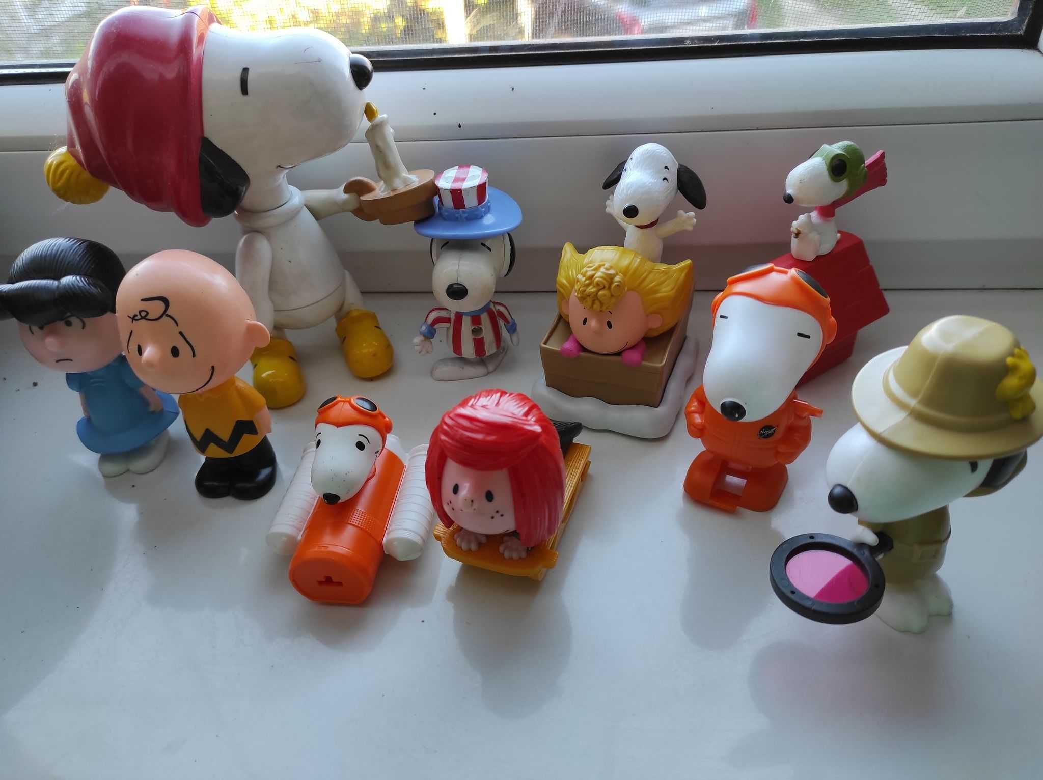 Scooby doo figurki z bajki zestaw snoopy,trolle,asterix ,narnii