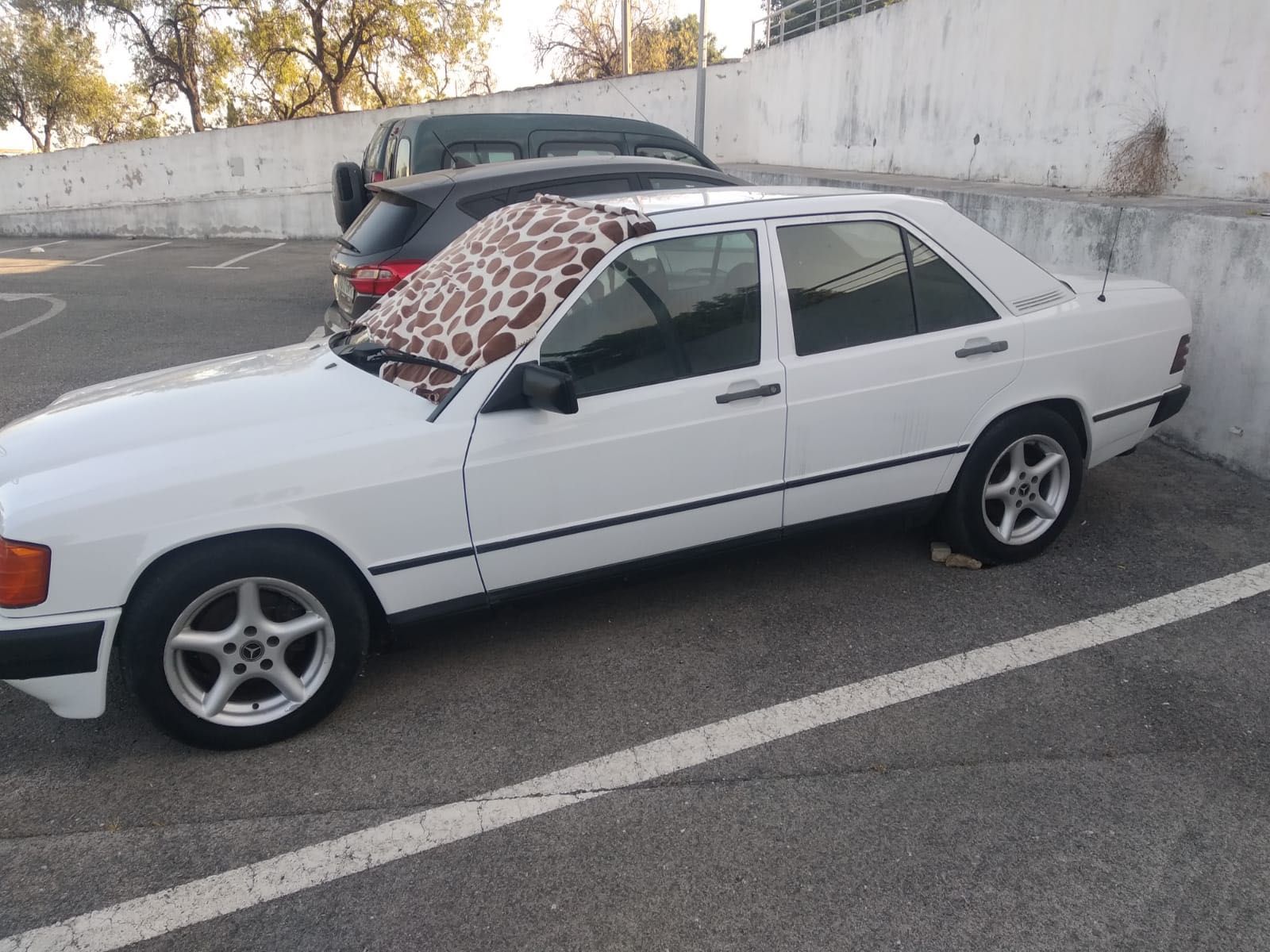 Mercedes Benz 190D