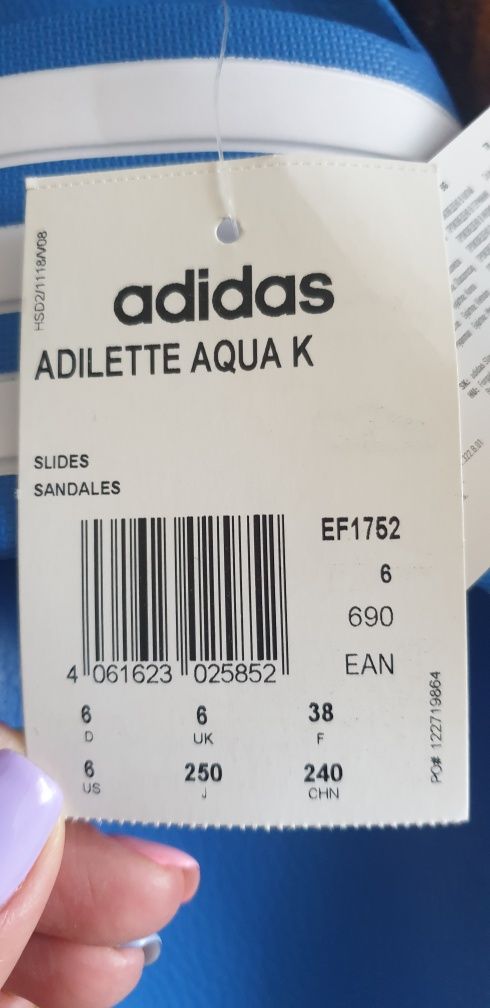 Шльопанці Adidas,розмір 38