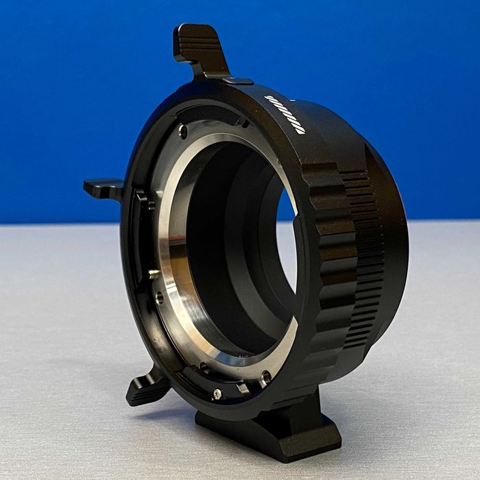 Adaptador Viltrox PL-M43 (PL-Mount - Olympus | Panasonic) - NOVO