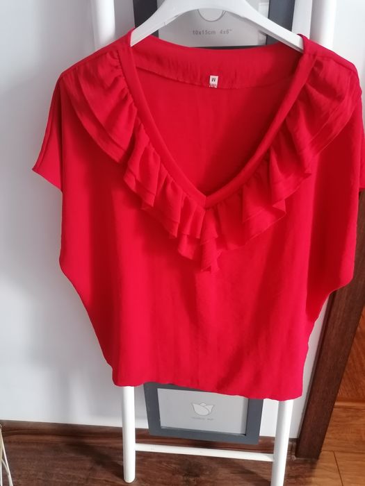 Nowa bluzka czerwona M