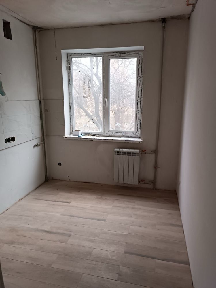 Продам 2 кв. Салтовское шоссе, 8 хлебзавод.