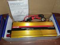 Power One 2000W 24B.