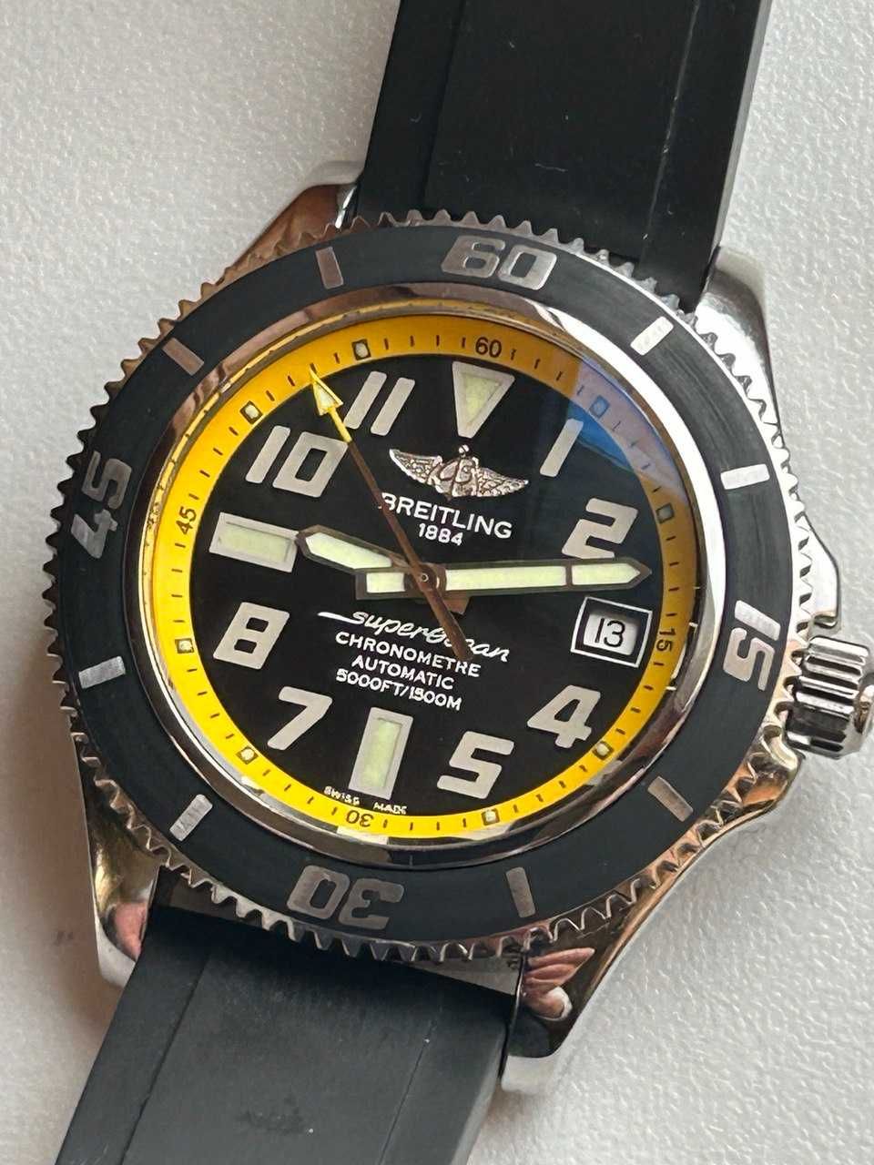 часы Breitling Superocean II Yellow Men's Watch - A17364 42mm