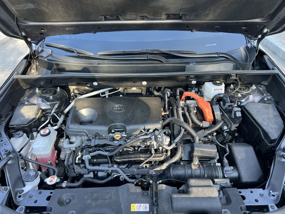 Toyota rav4 2022 awd hybrid