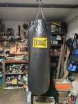 Worek bokserski Everlast + rękawice