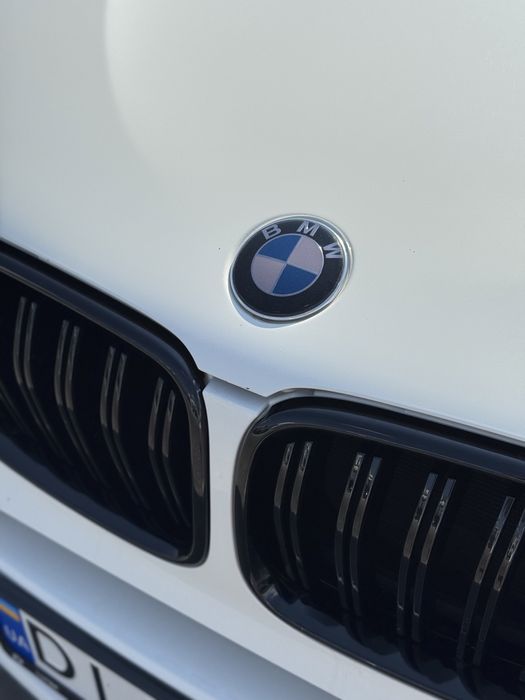 Продам BMW в оригінальному M пакеті