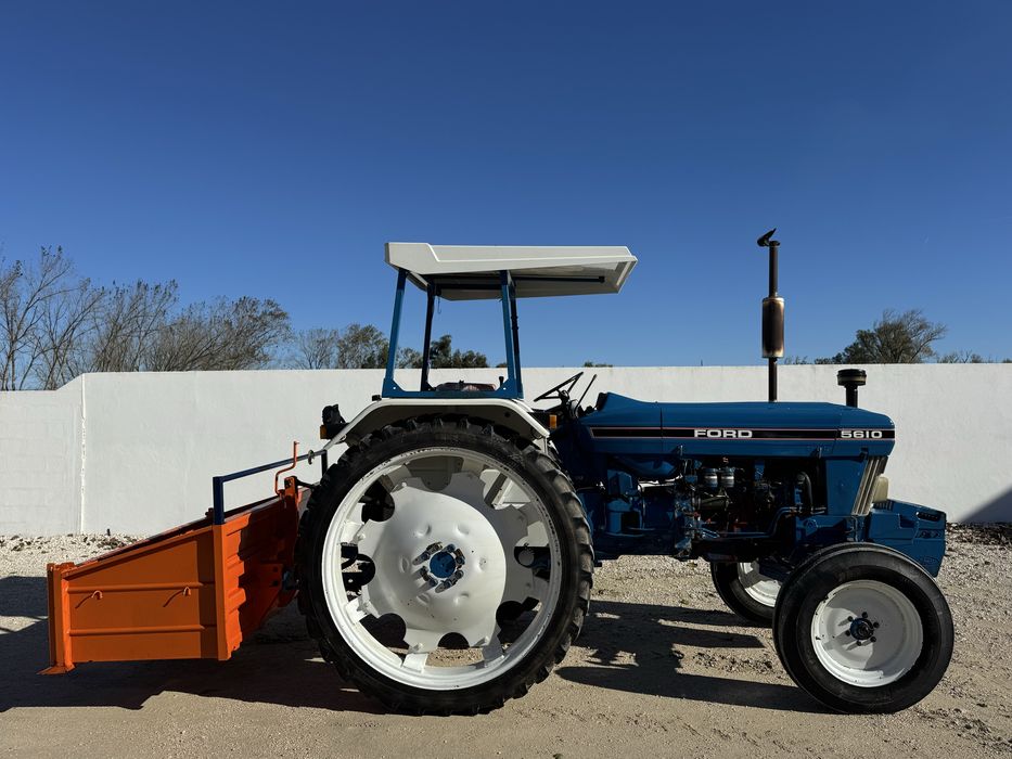 TRATOR FORD 5610