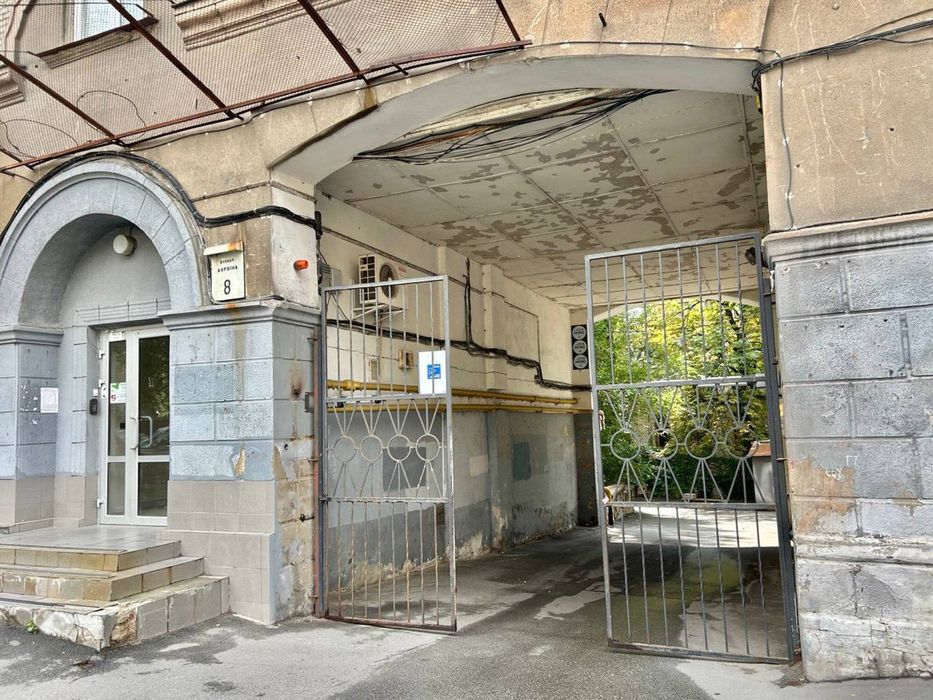 Приміщення з ремонтом! 143,3 м2 Київ!