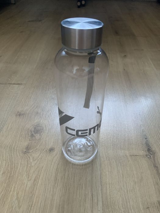 Nowa przezroczysta zakręcana butelka bidon na wode picie 0,5 l  500 ml