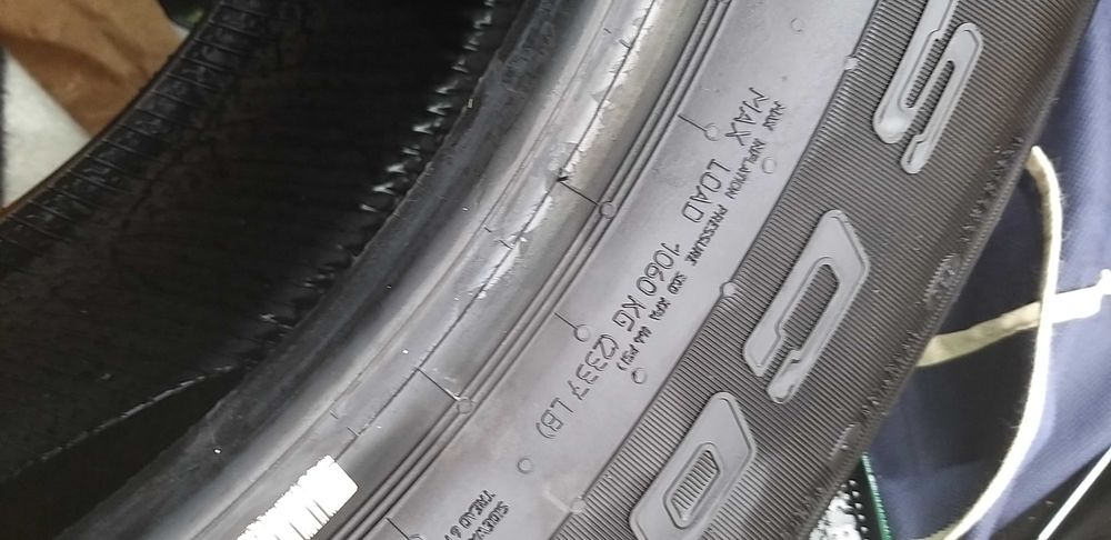 Komplet opon 265 18 M+S continental cross contact  lx rok 2019 26 tydz