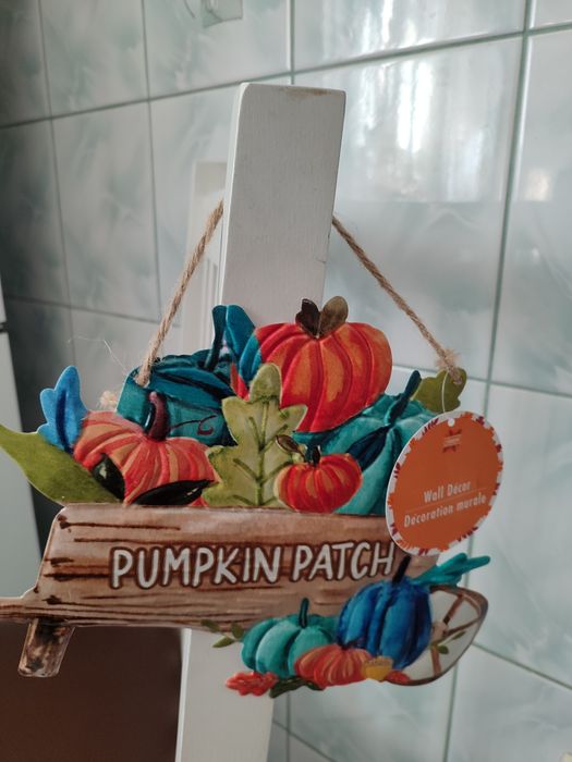 Ozdoba metalowa do powieszenia