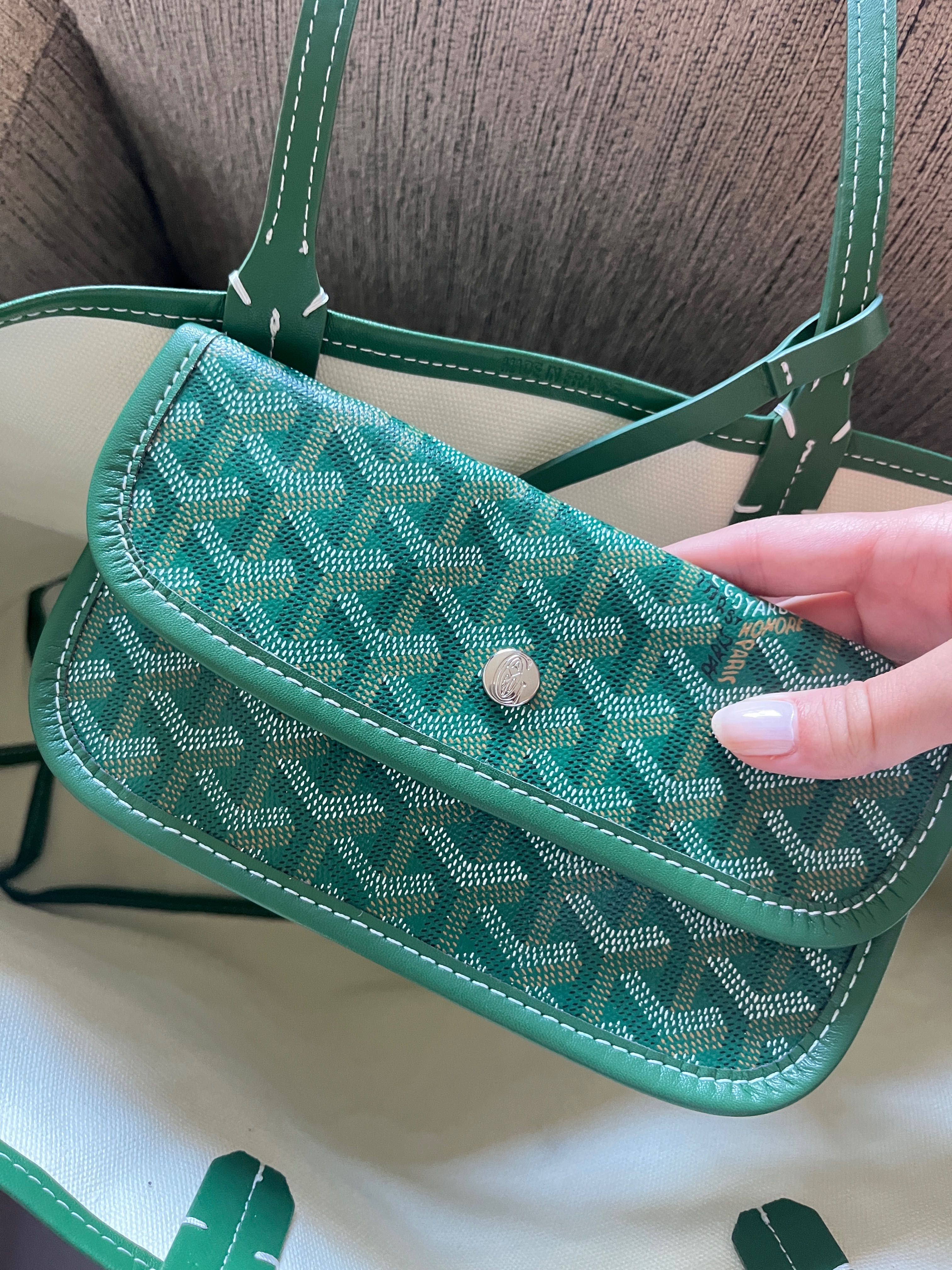 Mala nova Goyard