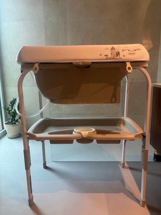 Banheira flip Jane c/ muda fraldas