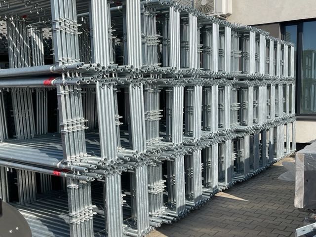 Rusztowanie typ plettac docieplenie, tynki 15 dl x 6,5 r