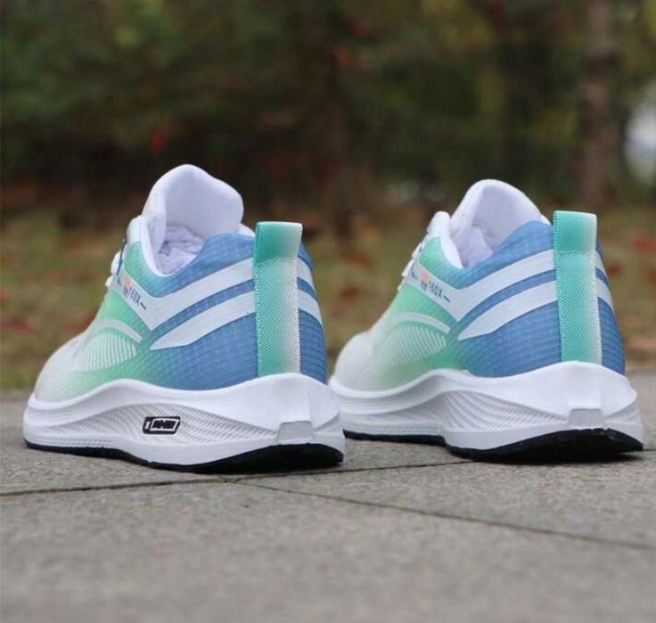 Białe Sportowe Męskie Buty 41