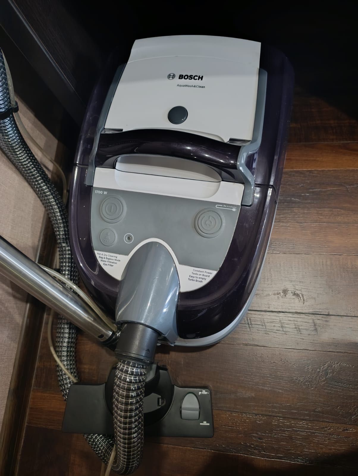 Миючий пилосос Bosch BWD41740