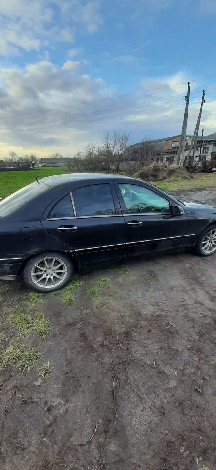 Продам Mercedes c220 w203