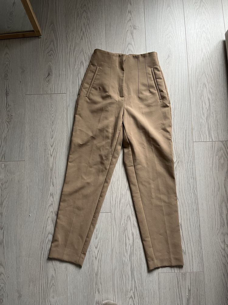Брюки zara.