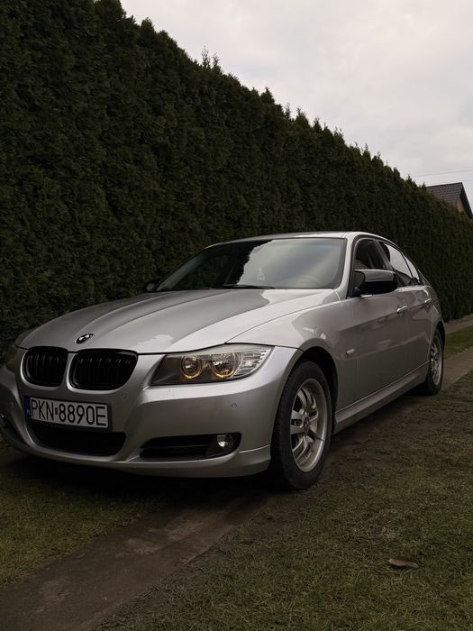 BMW seria 3 E90 318d polift! Stan BDB! 2011r