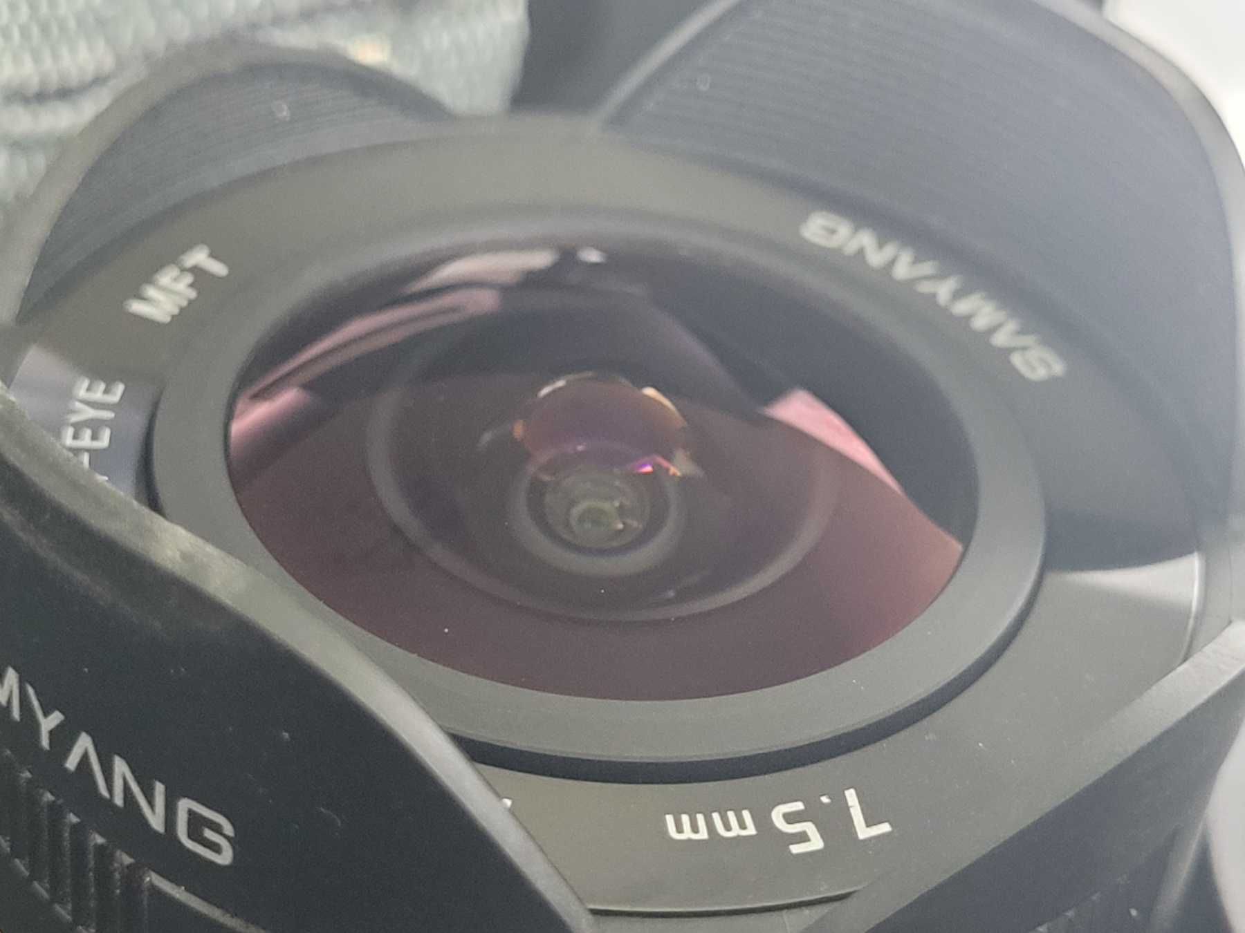 Samyang 7.5mm f/3.5 UMC Fish-eye Fisheye Panasonic/Olympus Micro 4/3