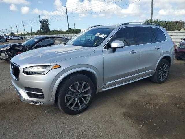 Volvo XC90 T5 Momentum 2019 Року