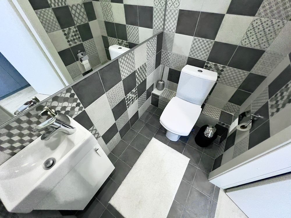 Продаж квартири в жк Жуковський 109 м2 3-х кімнатна
