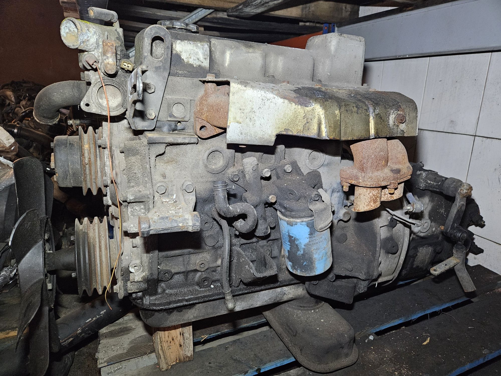 Motor nissan BD30