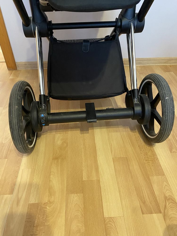 Cybex ePriam 2.0