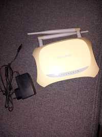 Router TP link.       .