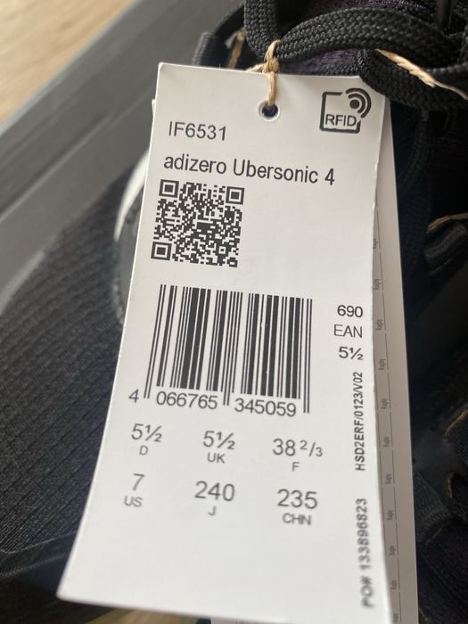 Tenis Adidas Ubersonic 4