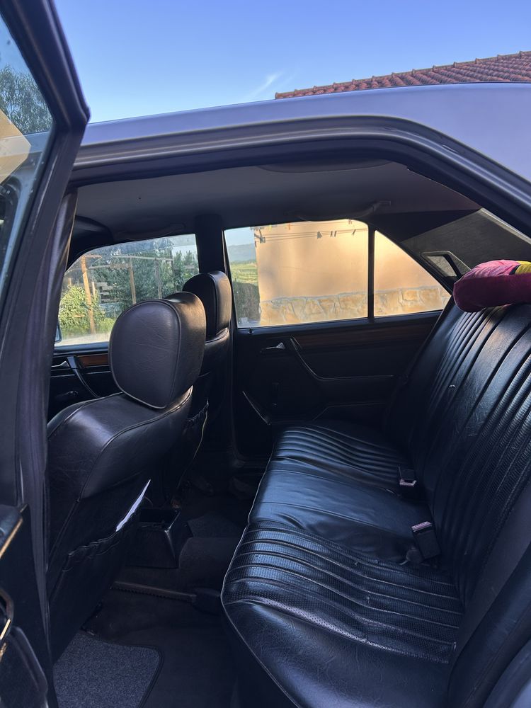 Mercedes 200d-1993