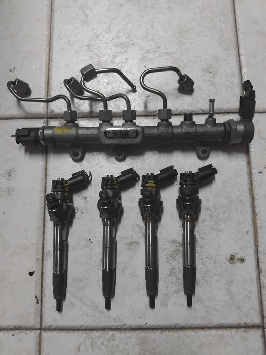 vendo injetores BMW serie 1 2 3 4  B47 ou mini 0 4 4 5 1 1 0 6 1 3