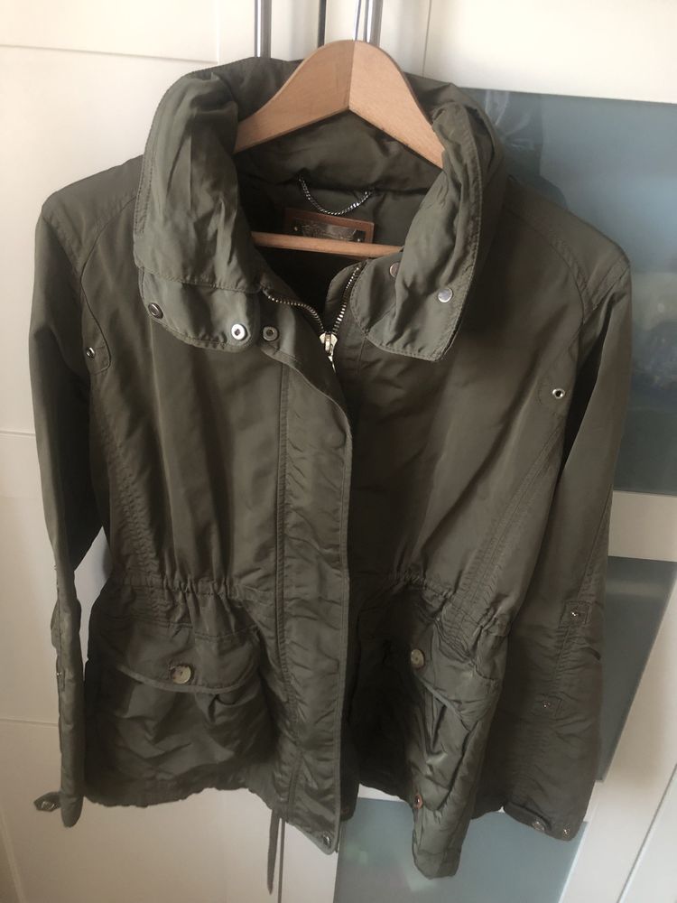 Kurtka damska wiosenna lekka Massimo Dutti L kolor khaki