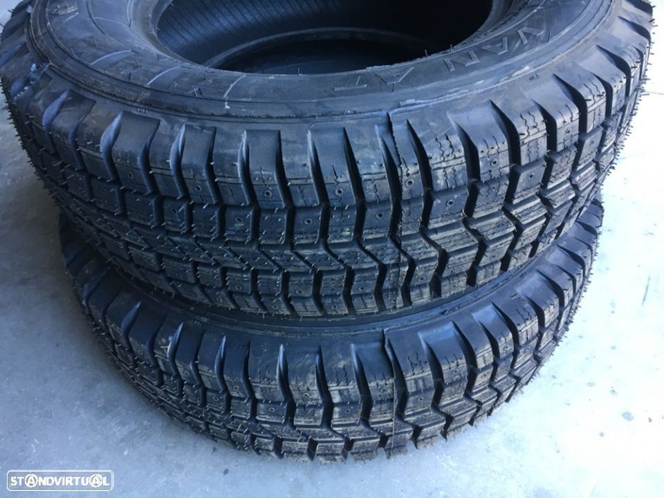 2 pneus novos 225-70r15c -nelcaf  entrega grátis