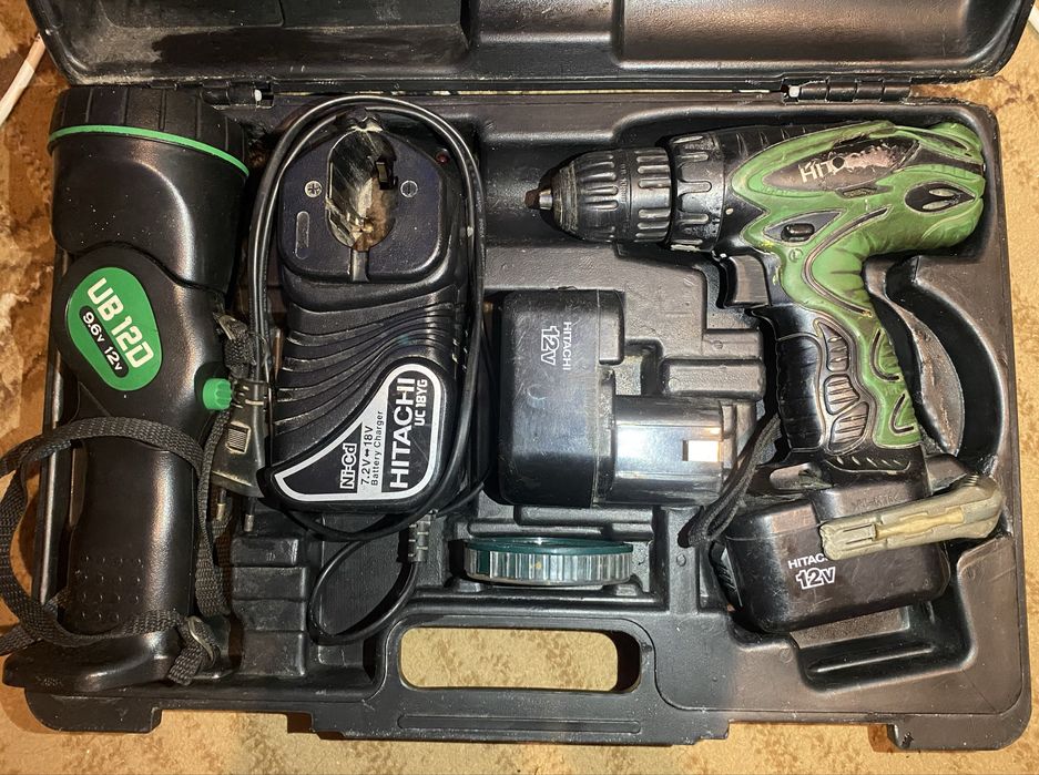 Шуруповерт акумуляторний Hitachi DS 12DVF3