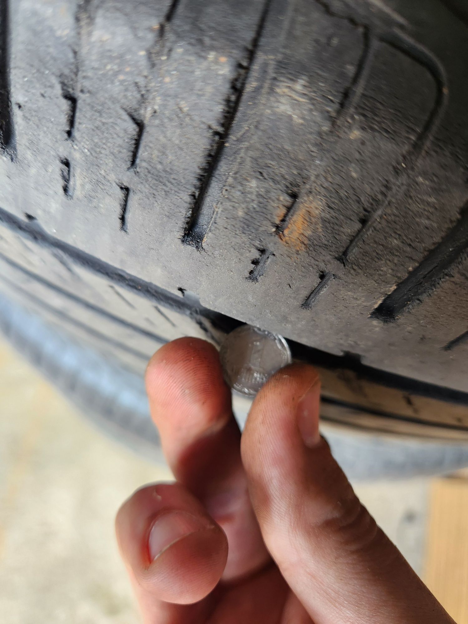 Гума літня hankook 235/60 R18