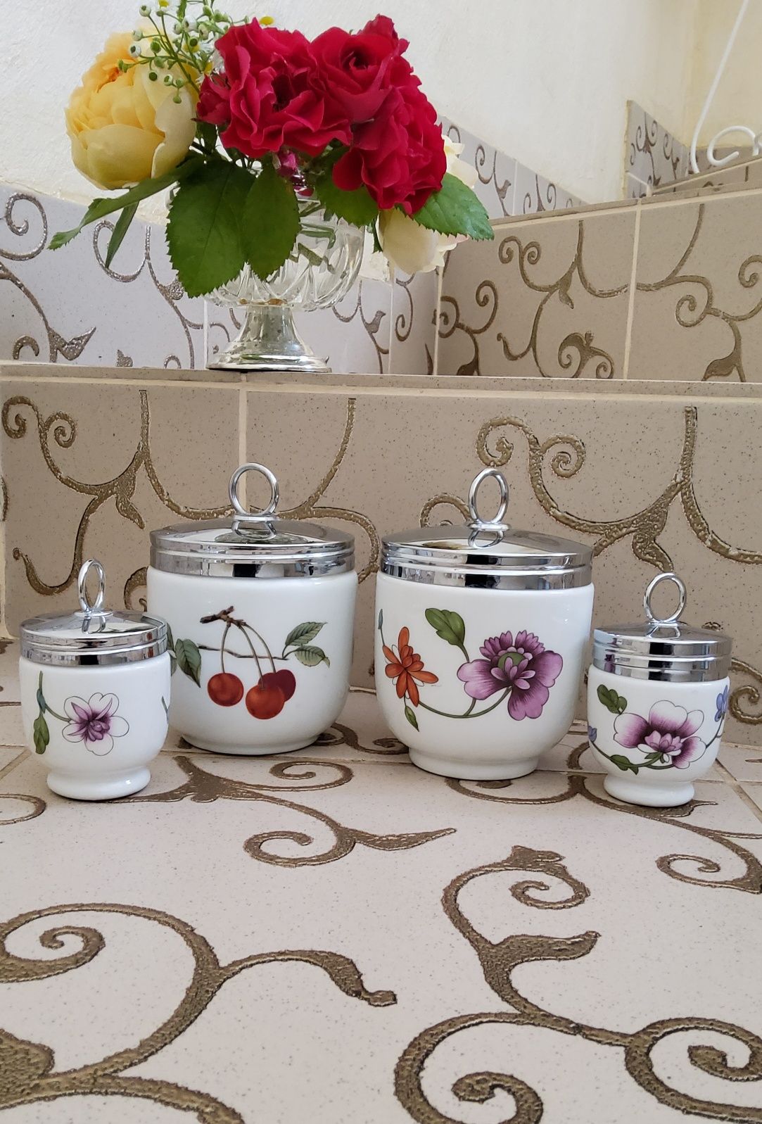 кодлери порцелянові для яйєць Royal Worcester Англія Maxime