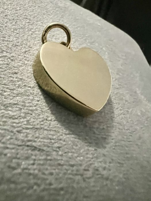Złota zawieszka duże serce pr585