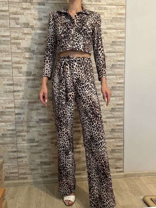 Леопардовый костюм
