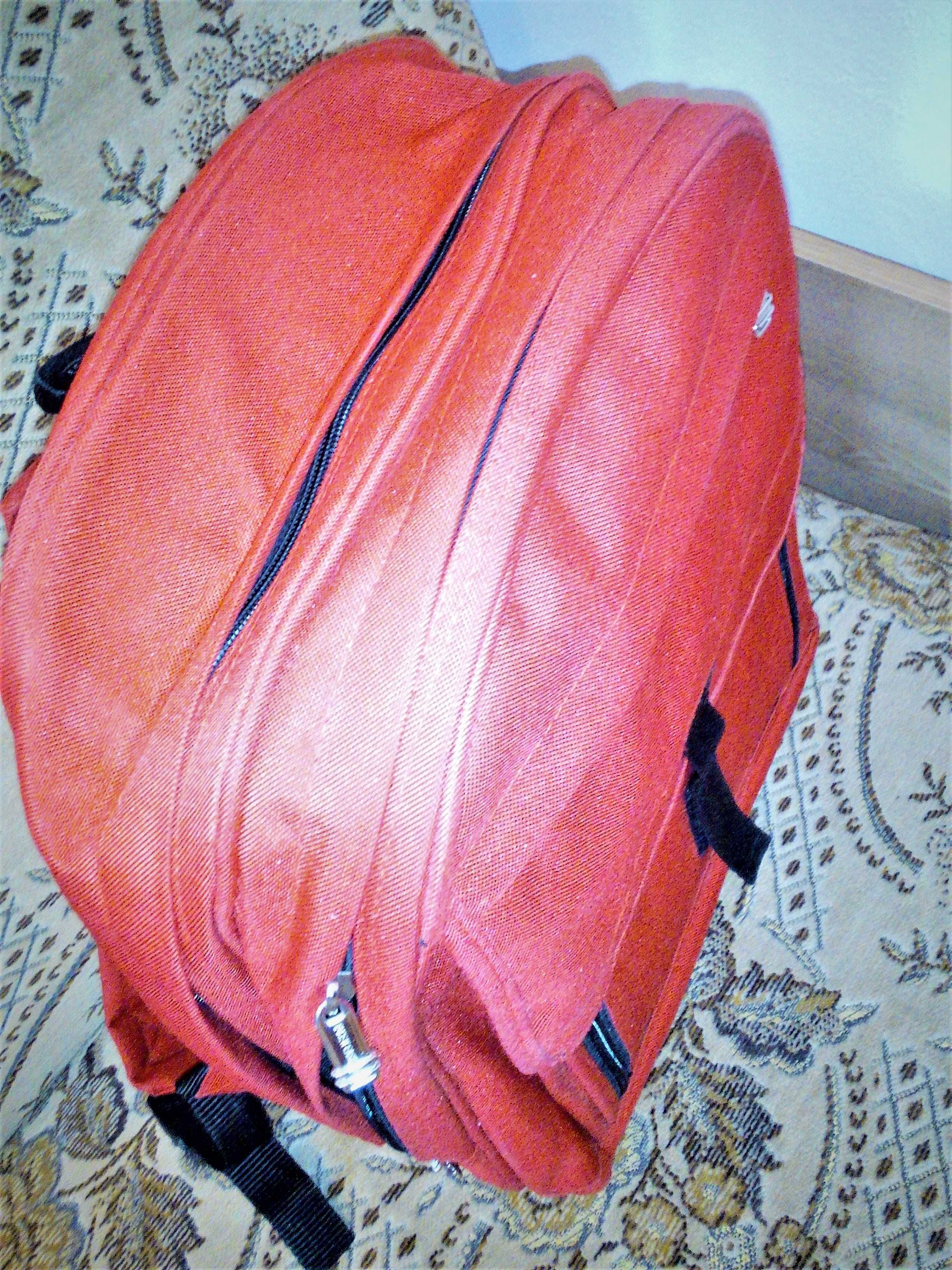 Plecak 4-komorowy, czerwony